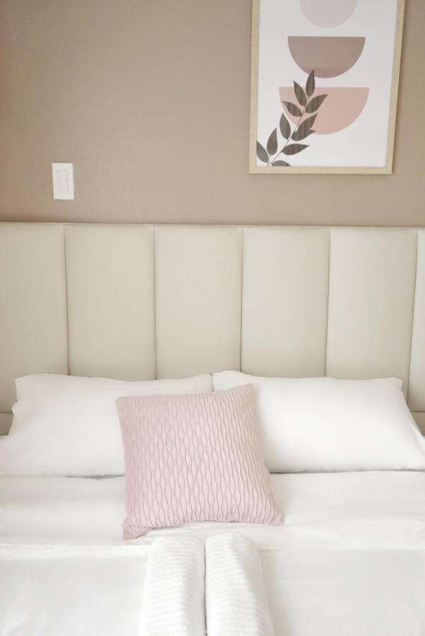 Quince Studio W/ Balcony Orochi Staycation Ph At Loop Tower Cdo Cagayan de Oro Exterior foto